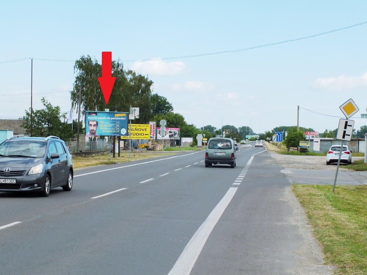 351031 Billboard, Malacky (Levárska - sm. ČR)