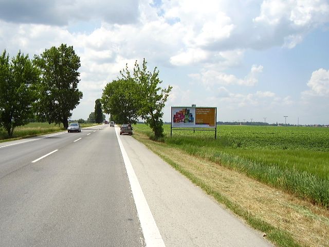 211108 Billboard, Sládkovičovo (š.c. E571 smer Senec)