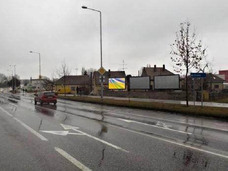 271062 Billboard, Komárno (I/63,BA-KN,Bratislavská/Baž,J)