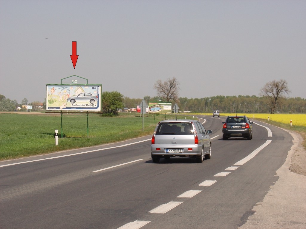 271105 Billboard, Komárno (š. c. I/64 - sm. Nové Zámky)