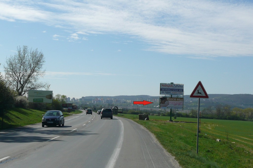 1511764 Billboard, Bratislava (š. c. I/2 - sm. Bratislava)