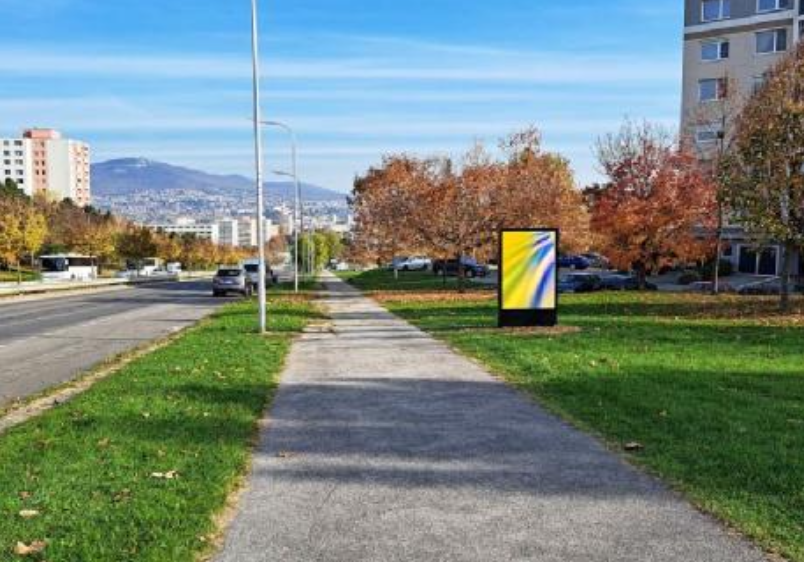 412330 Citylight, Nitra - Klokočina (Hviezdoslavova trieda)