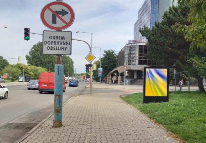 482254 Citylight, Poprad (Štefánikova)