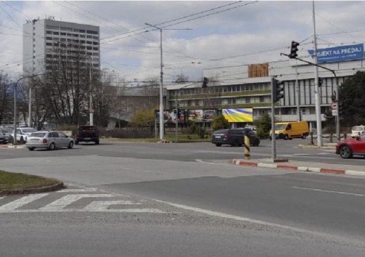 101341 Billboard, Banská Bystrica (Štefánikovo nábr./hotel Lux,J)