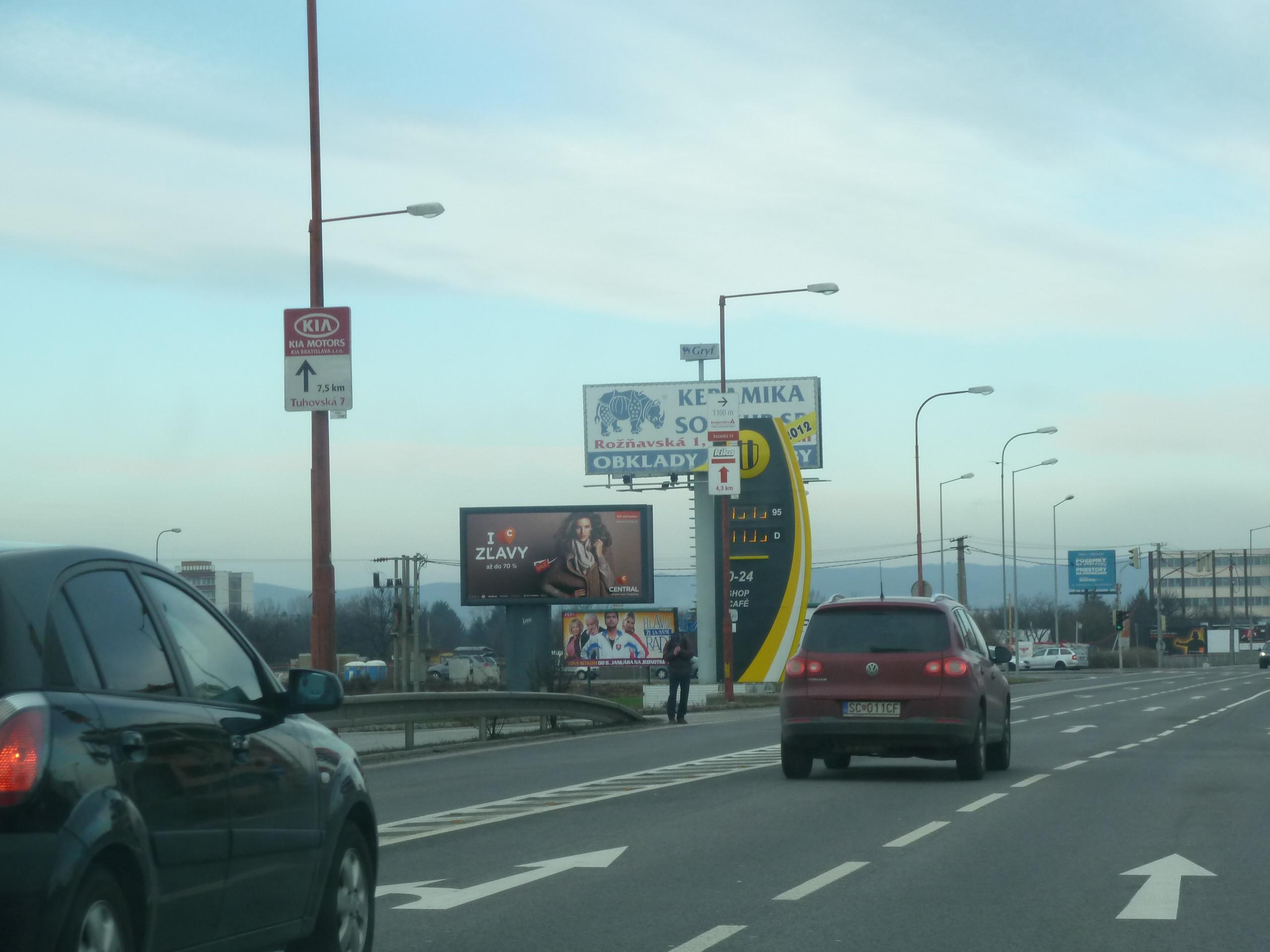 1511998 Billboard, Bratislava (Ul. Svornosti - do centra)