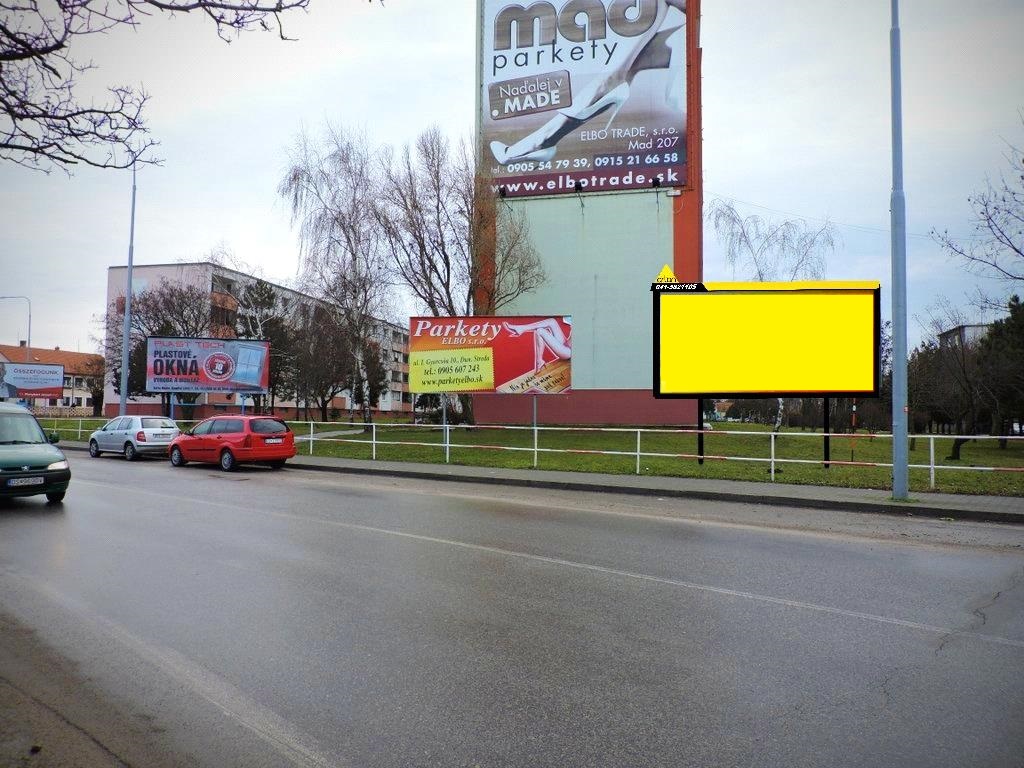 201203 Billboard, Veľký Meder (Bratislavská cesta )